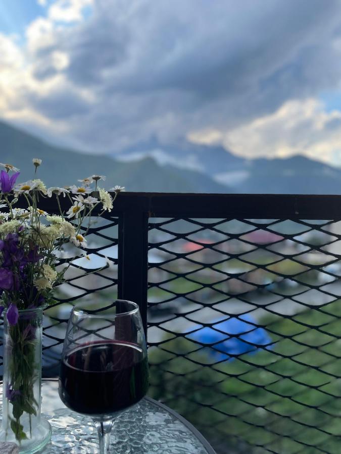 Kazbegi Stylish Apartment 外观 照片